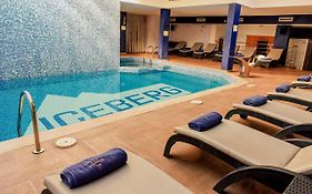 Хотел Айсберг Банско